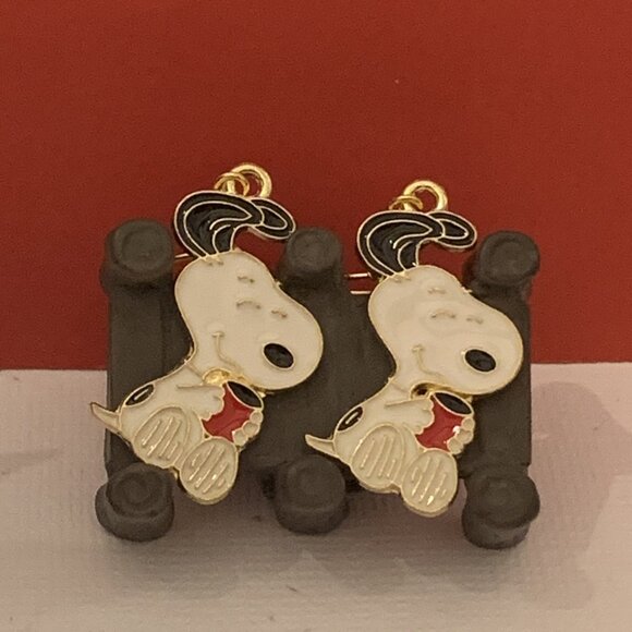 Snoopy Jewelry, Peanuts Earring, Snoopy Earring, Novelty Earring,… - Picture 2 of 5